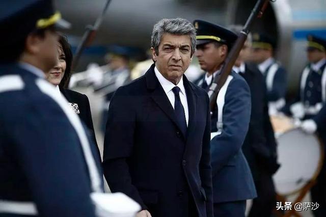 平民总统的真面目让幕僚和女儿恐惧万分：阿根廷电影《峰会》