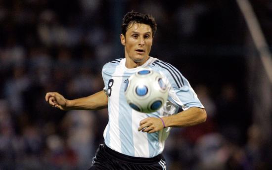阿根廷足球史上的十大巨星