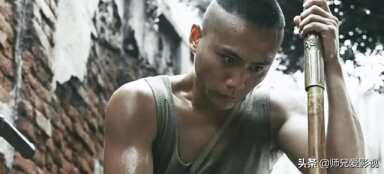 中国喜剧动作电影《硬汉》因伤退伍的军人魂