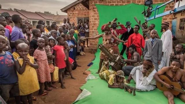 看完非洲的“好莱坞”电影，感觉国内的特效都弱爆了
